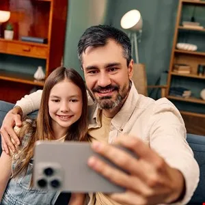 Çocuk Fotoğrafları AI Araçlarıyla İstismar Ediliyor: NCA Ebeveynleri Uyarıyor