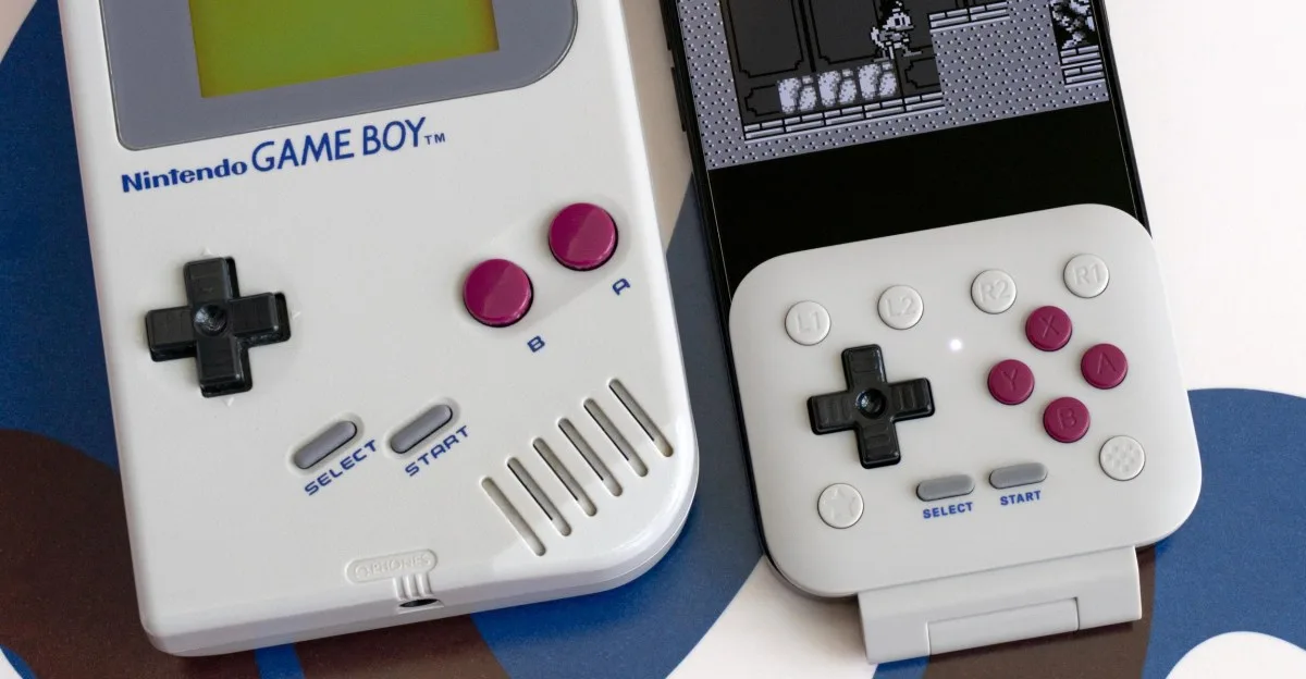 8BitDo FlipPad: Cebinizde Taşıyabileceğiniz Game Boy Dönüştürücü