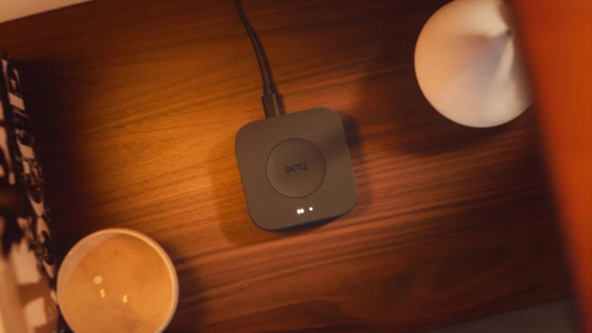 Hue Bridge Pro'yu Brickleyen Firmware Güncellemesi: Philips Ücretsiz Değişim Sağlıyor