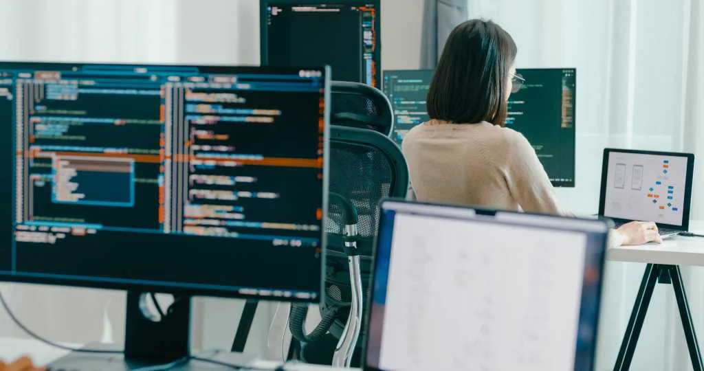 CrowdStrike, Yapay Zeka Sistemlerini Hedef Alan Beş Yeni Prompt Injection Tehdidini Ortaya Çıkardı