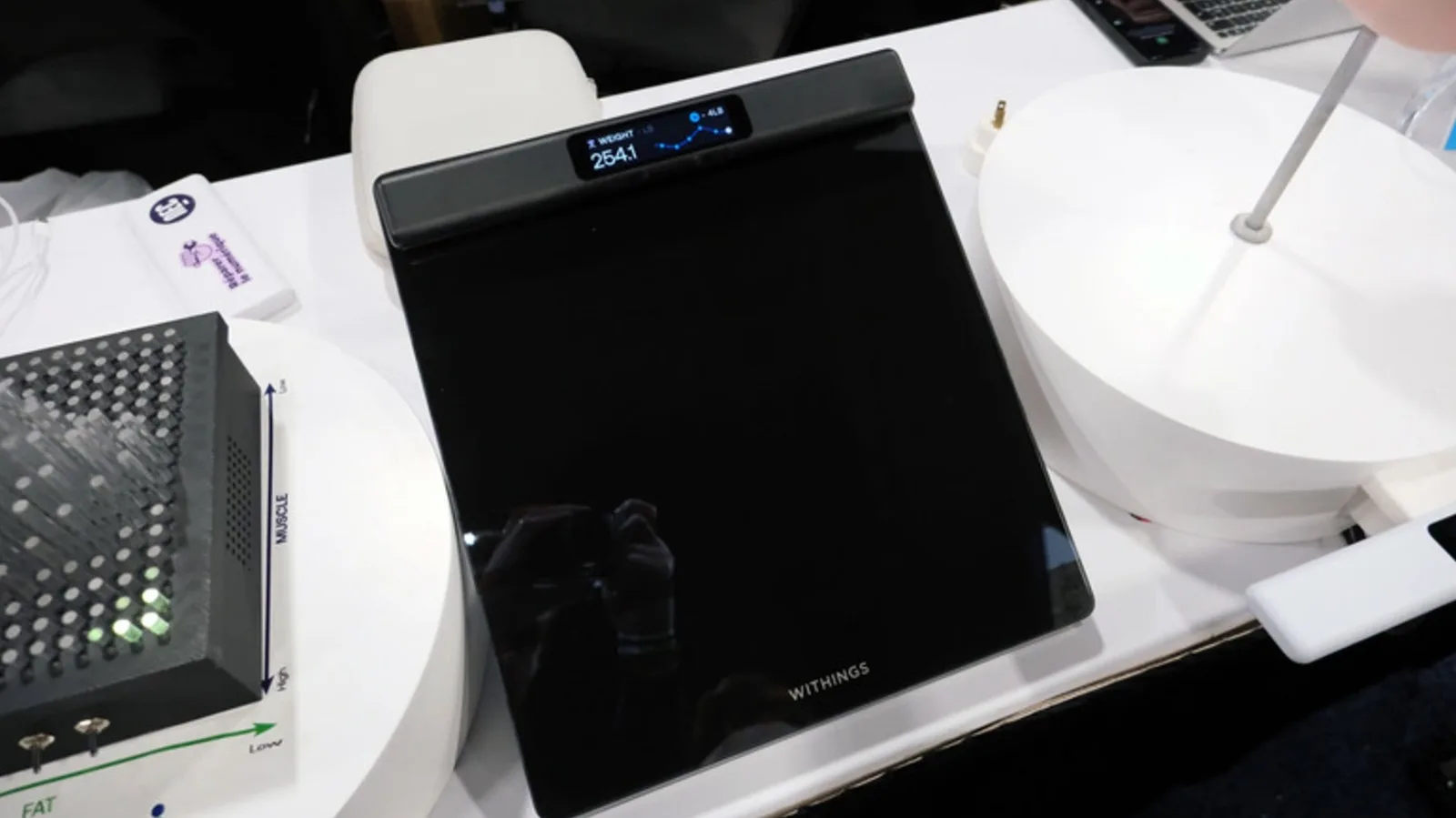 Withings Body Scan 2: Evde Klinik Düzeyde Vücut Analizi Yapan Akıllı Tartı Satışa Çıktı