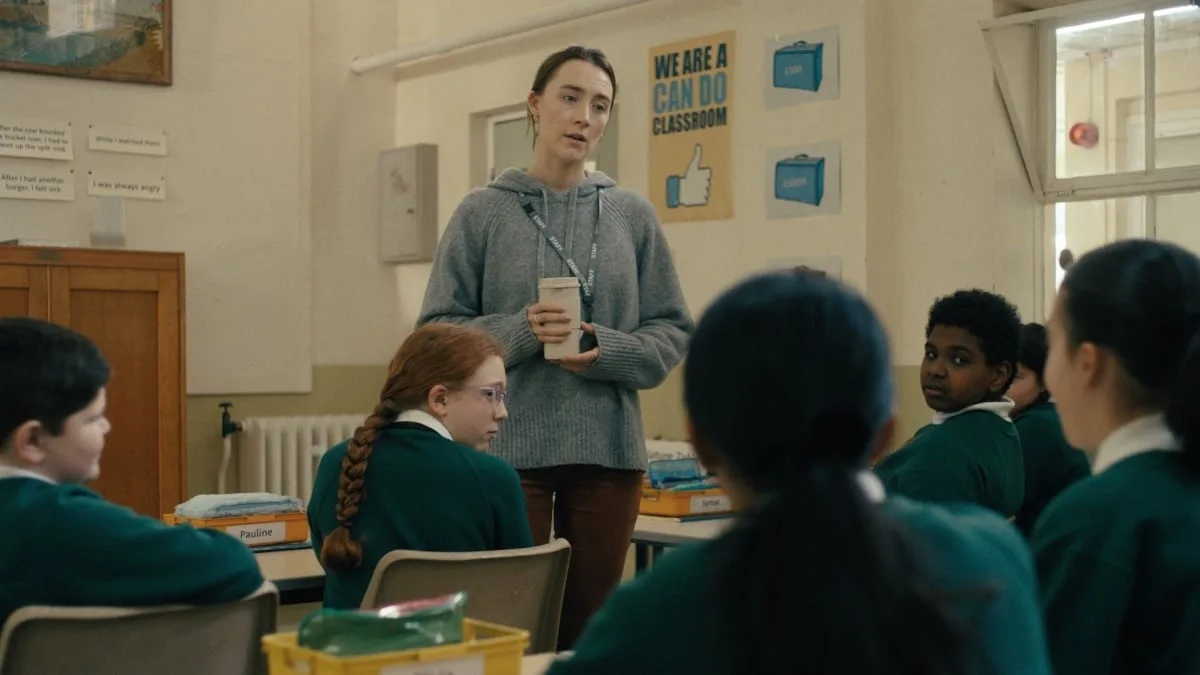 Saoirse Ronan'dan Karanlık Komedi: Bad Apples Fragmanı Yayında