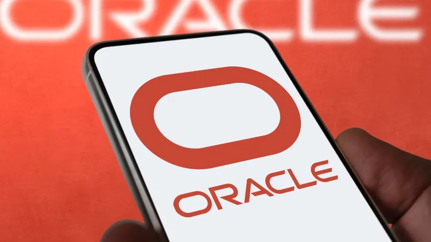 Oracle'ın Yapay Zeka Veri Merkezi Harcamaları Kredi Notunu Junk Seviyesine Yaklaştırdı