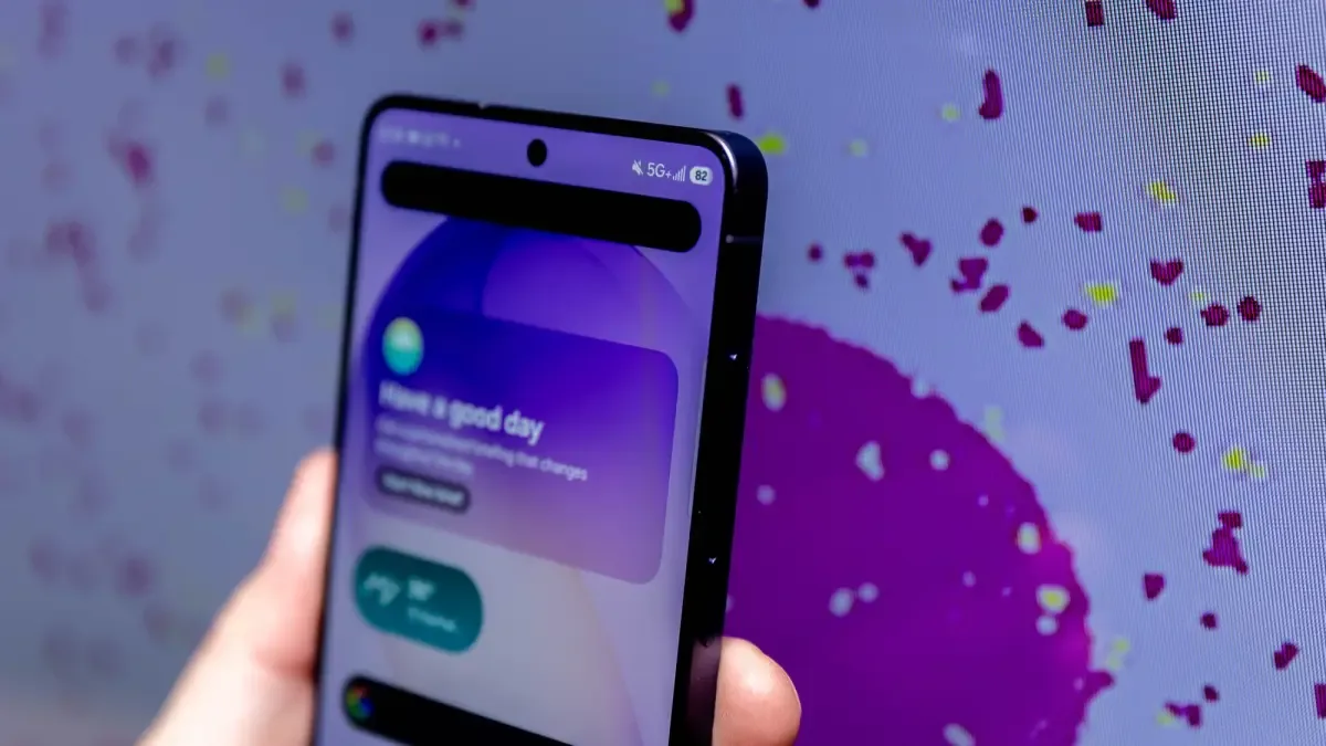 Galaxy S26 Ultra Kullanıcıları Kırmızımsı Ekran Sorunuyla Karşılaşıyor: Suçlu Yeni Gizlilik Özelliği mi?